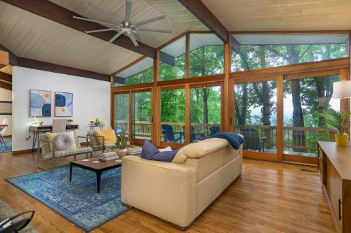 Fairview House | Retro Metro Deck House MCM Gem with Hot Tub & Spectacular Views!