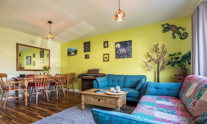 Manorbier Apartment | Rhainfa - 3 bedroom bungalow - Manobier