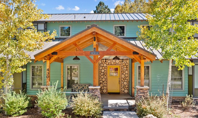 Estes Park Condo | Rhapsody On Fall River Vacation By Estes Park S 4 Bedroom Home by RedAwning
