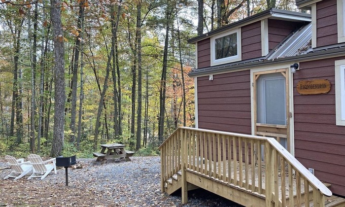 Clarkesville RV Rental | Rhododendron Tiny Home at Bleu Canoe Campground