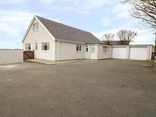 Pen-y-sarn House | Rhos Helyg