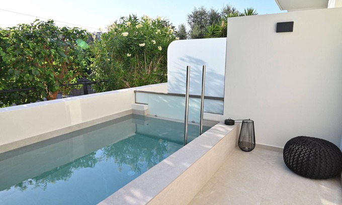 Ialyssos House | Rhotheon Suites in Ialysos Rhodes