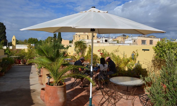 Layoun House | Riad Al Bartal