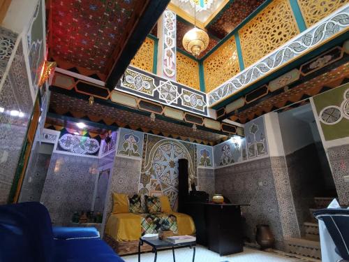 El Mokhifa House | Riad Safir Fes Deluxe - A Charming Stay