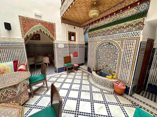 Layoun House | Riad Shama Fes