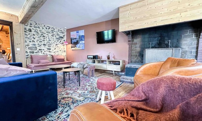 Formigueres House | RIBERA 1 - Beautiful reformed house PARKING