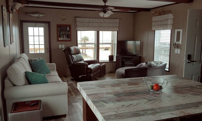 Grand Isle House | Rica Rico - Beach View Getaway