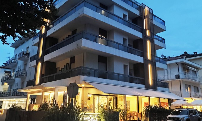 Alba Hotel | RICCIONE BEACH HOTEL-VERO' BOUTIQUE HTL