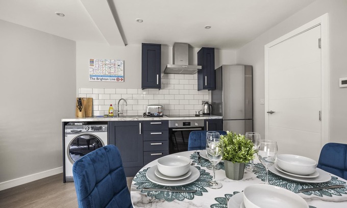 Brighton City Centre Apartment | Richmond Building