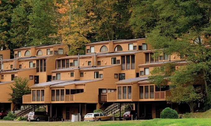Shawnee On Delaware Resort | Ridge Top 2 Bedroom Villa at Club Wyndham Shawnee Village