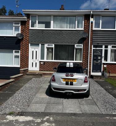 Harrowgate Hill House | Ridgeway House