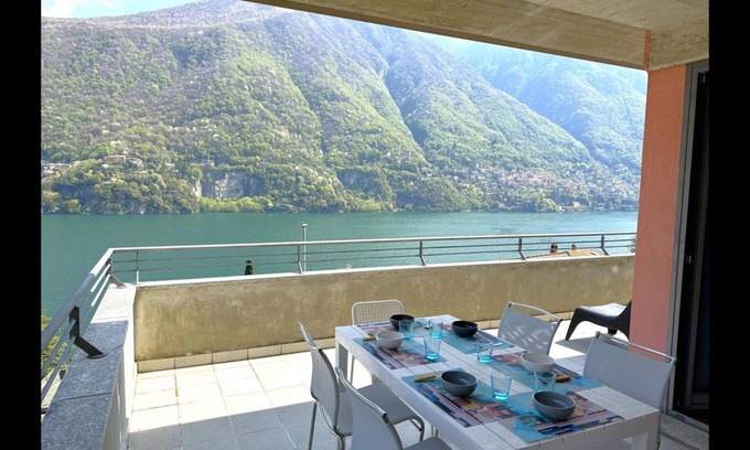 Laglio Apartment | Riflessi sul Lago Apt Laglio - Tramonto