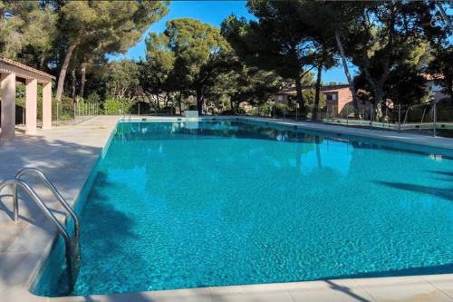 Saint-Raphael House | Rifugio Storico sul Mare