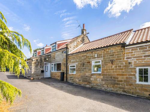 Briggswath House | Rigg Farm Cottage