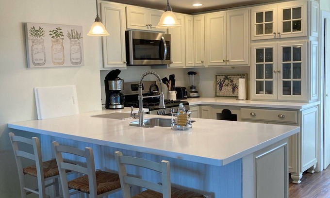 Manasquan House | Right on Ocean! Family area.