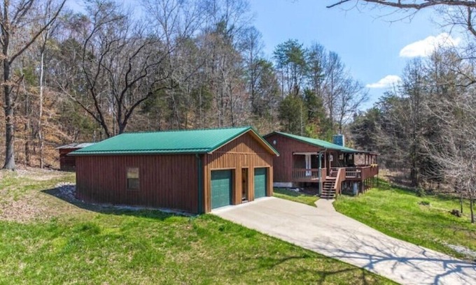 Tazewell House | Rio House Retreat