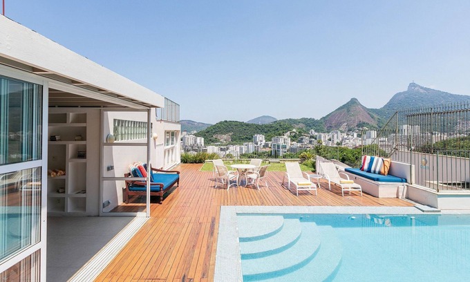 Laranjeiras Apartment | Rio235 - Large penthouse with private pool in Laranjeiras