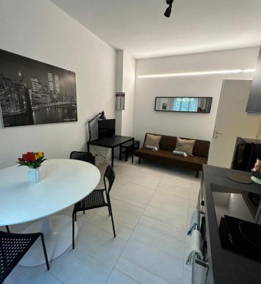 San Donato Milanese Apartment | Ripalta House