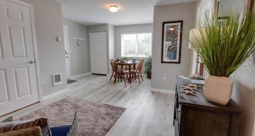 Ocean Shores Apartment | Riptide Escape Vacation Beach Condo