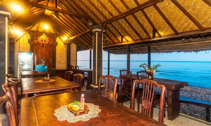 Amed Hotel | RISING STAR DIVE RESORT