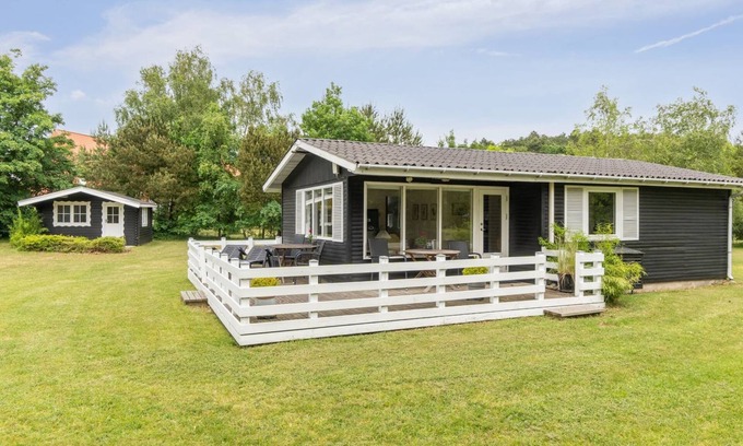Vibæk Strand House | "Ristana" - 200m from the sea by Interhome