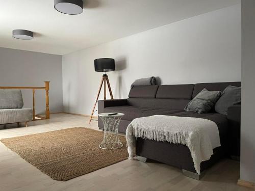 Kuressaare House | Ristiku Guesthouse