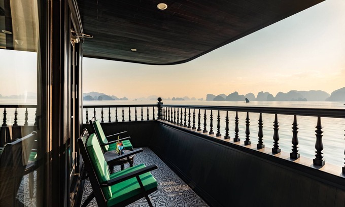 Ha Long Boat Rental | Rita Cruise