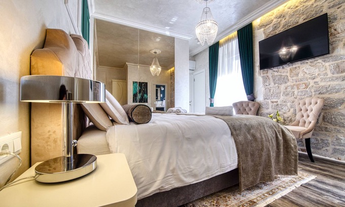Zadar Old Town House | Riva Palace - design rooms