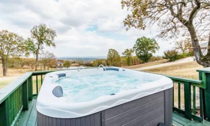 Cecil House | River Chase Great Escapes Villa