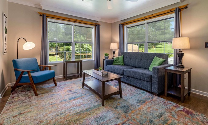 Rileyville House | River-Front Cottage w/ Sauna-Shenandoah Sweetheart