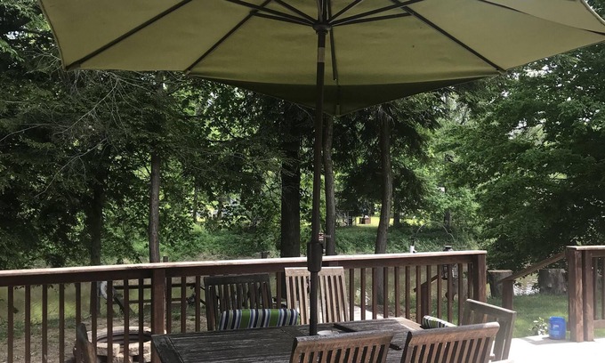 Austinburg House | River Refuge