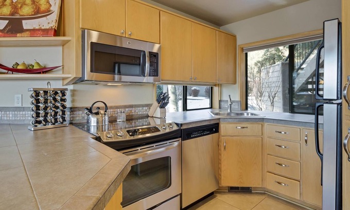 Century West House | River Ridge 331a