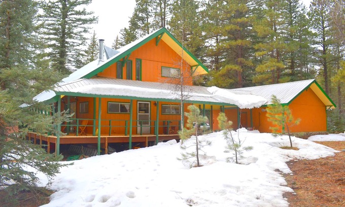 Bayfield Cabin | River Side Mountain Refuge On Vallecito River - Sleeps 9