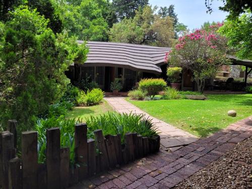 Vredefort House | Riverbush Lodge Guesthouse