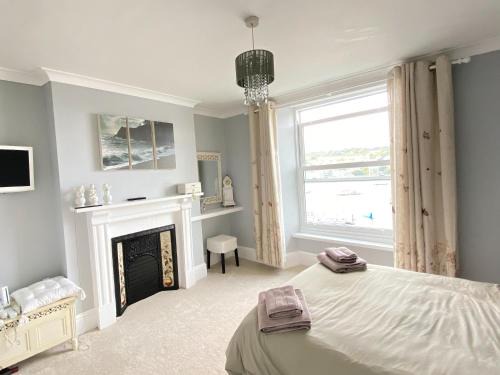 Dartmouth House | Riverdene