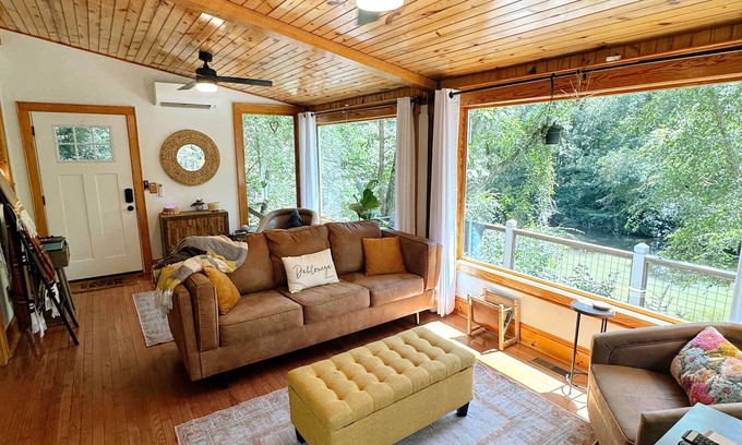 Dahlonega Cabin | Riverfront cabin with hot tub, kayaks, private waterfall access near vineyards