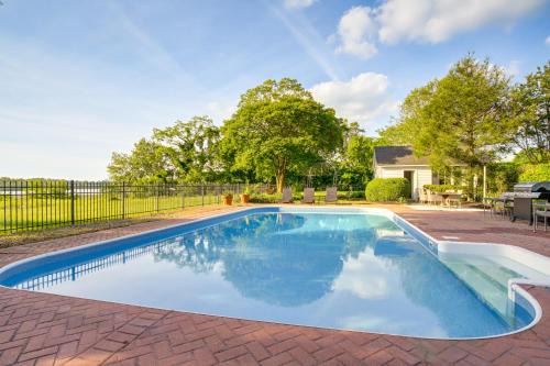 Denton House | Riverfront Denton Estate on 7 Acres with Heated Pool