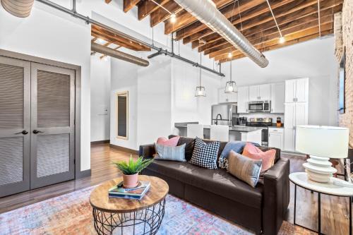Downtown St. Louis Apartment | Riverfront Loft - Walk to Arch, Casino, Convention Center