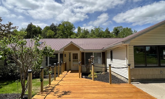 Maryland House | Riverhouse NEW renovation, riverfront, game rm, fishing, swimming, paddle sports