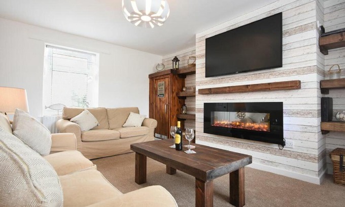 Warkworth Apartment | Rivershield