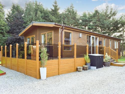 Auchterarder House | Riverside Lodge
