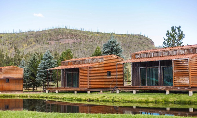 Springerville Cabin | Riverside Suite Casita 4