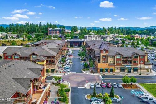 Coeur d'Alene House | Riverstone Centro Del Villaggio