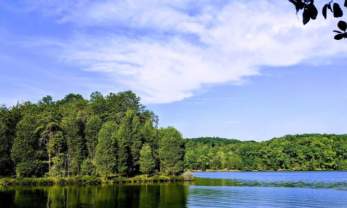 Kingston House | Riverten - Gated Executive Retreat on 16 acres - 200 per night