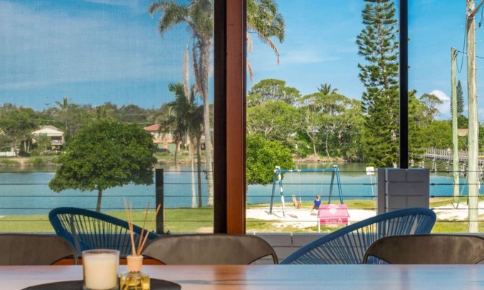 Brunswick Heads Apartment | RIVERVIEW APARTMENT- RIGHT IN TOWN