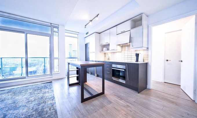 Downtown Toronto Apartment | RivetStays - The Social