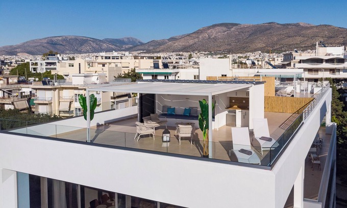 Vari-Voula-Vouliagmeni Apartment | Riviera Escape Suites