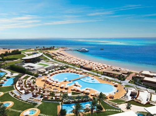 Village Road Resort | Rixos Premium Magawish Suites and Villas- Ultra All-Inclusive