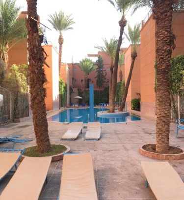 Lagouassem Apartment | Riyad Entier Avec piscine Red Moon Kech