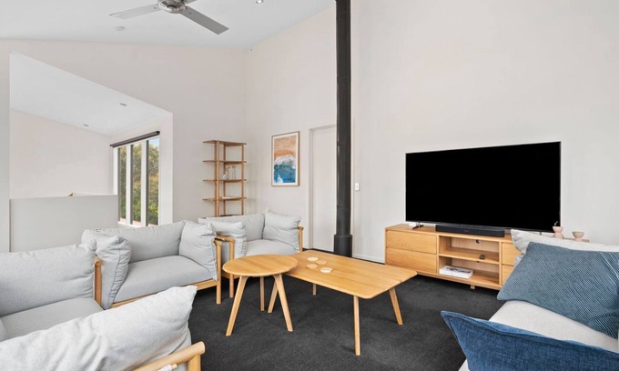 Surf Coast House | Roadknight Ocean Road View 236